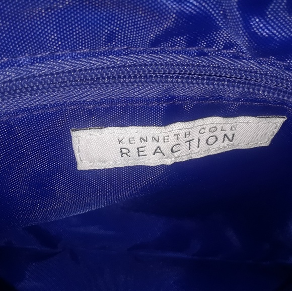 Kenneth Cole Crossbody Bag - Picture 4 of 4